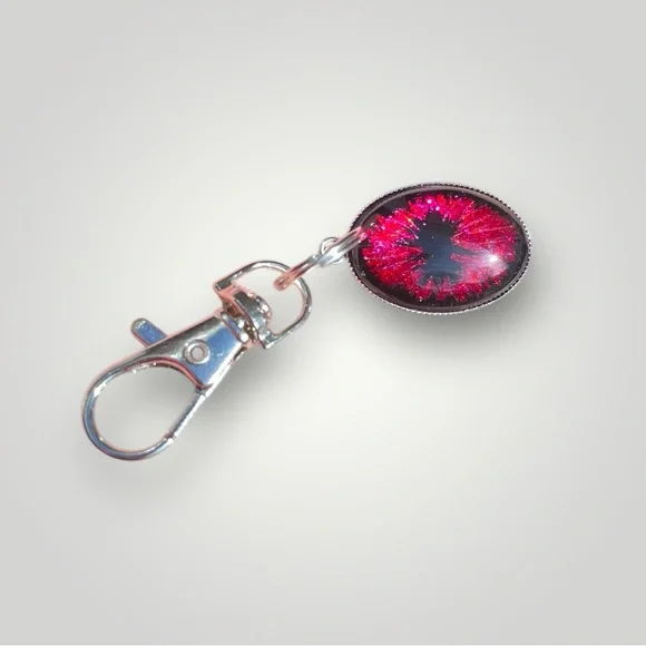 𝑯𝒂𝒏𝒅𝒎𝒂𝒅𝒆 Red/Fuchsia Dragon Eye Keychain w/Gift Bag - Picture 3 of 7